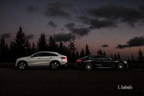 Abend Aufnahme am Schwarzwald mit einem Mercedes GLE und einer Mercedes S-Klasse