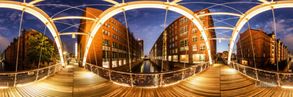 Hamburg Panorama - 360 Grad Panorama an der Speicherstadt in Hamburg bei Nacht